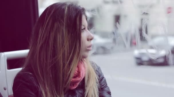 Nervous woman sitted on the bus while waiting for arrive home — Αρχείο Βίντεο