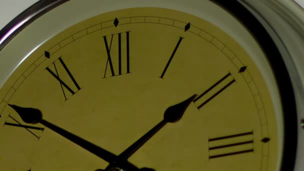 Ancienne horloge murale  