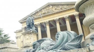 Şimdi Bristol Üniversitesi'nde ev Victoria Odalar
