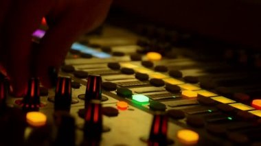 canlı konser ses karıştırıcı