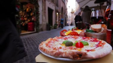 Tipik street Roma