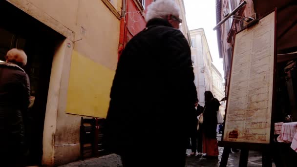 Vieille rue picturale de Rome — Video