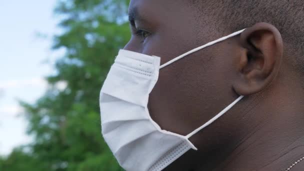 Hoping End Pandemic Black Man Takes His Mask Smiles — Stock Video