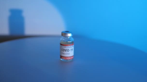 Připraveno Aplikaci Tří Malých Injekčních Lahviček Vakcíny Proti Covid19 — Stock video
