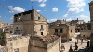 Taşların güzel manzarası, anne, İtalya