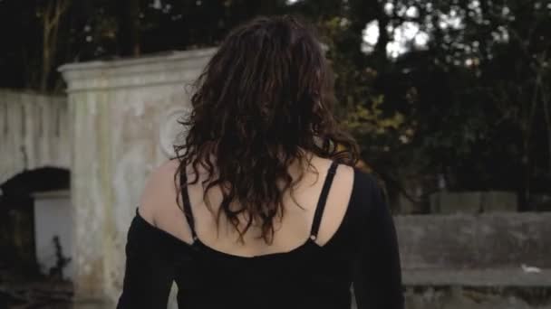 Violenza Sulle Donne Giovane Donna Violentata Procinto Svenire — Video Stock