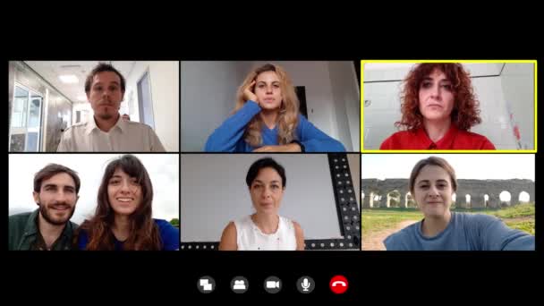 Aplikace Pro Skupinovou Komunikaci Přátelé Mluví Video Chatu Pomocí Aplikace — Stock video