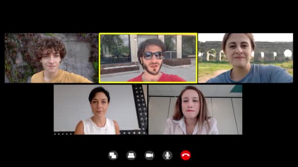 Διαδίκτυο Παγκοσμιοποίηση Άνθρωπος Βίντεο Κλήση Στο Κινητό Συνομιλίες Τους Φίλους — Αρχείο Βίντεο