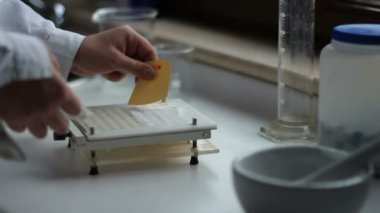 Eczacı Kapsül oluşturma 