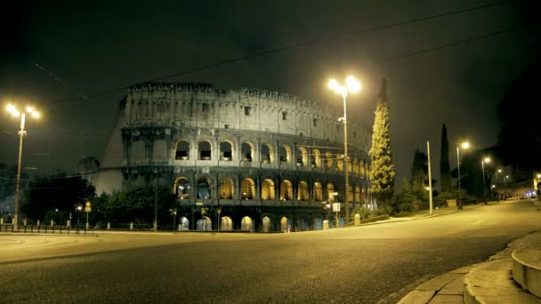 Coliseu à noite em Roma — Vídeo de Stock