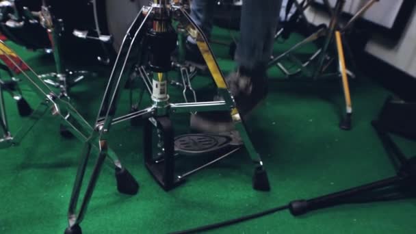 Drum pedal - rhythm — Stockvideo