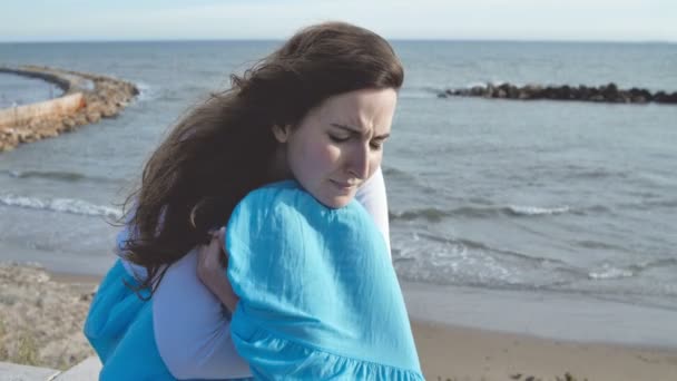 Depressed woman near the sea — Stock Video