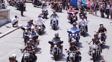 Harley Davidson Motosiklet bisikletçileri Parade