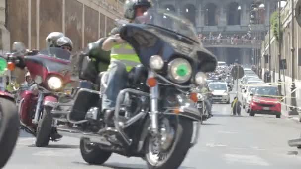 Parada rowerzystów motocykl Harley Davidson — Wideo stockowe