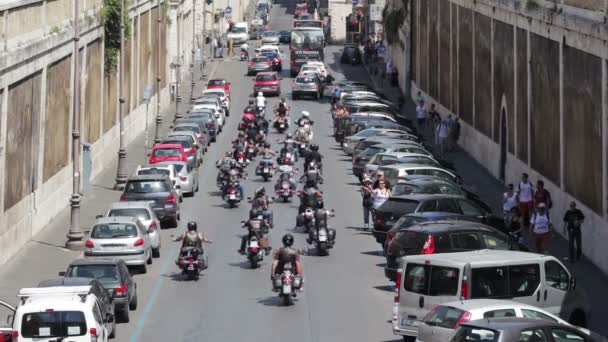 Parada rowerzystów motocykl Harley Davidson — Wideo stockowe