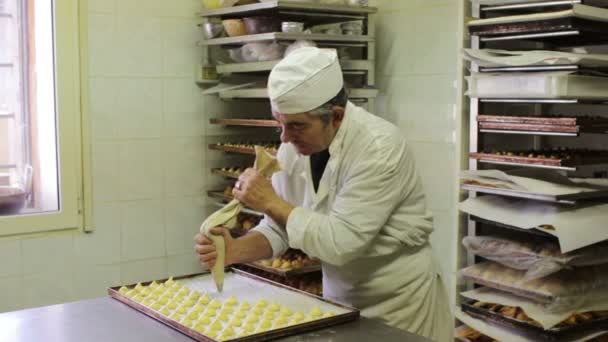 Cozinhado chef pastelaria — Vídeo de Stock