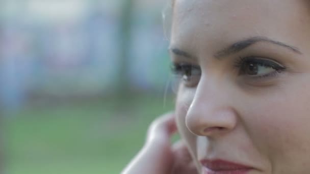 Close up of beautiful smiling and  laughing young woman — Stock Video