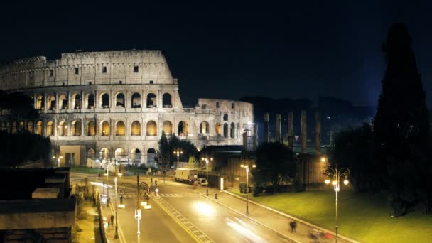 Coliseu à noite em Roma — Vídeo de Stock