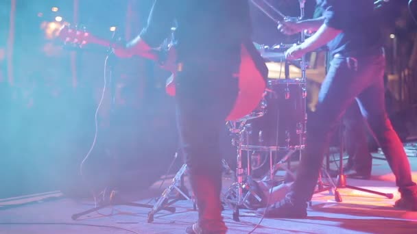 Live Concert band joue sur scène — Video