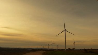 Rüzgar türbinleri peyzaj