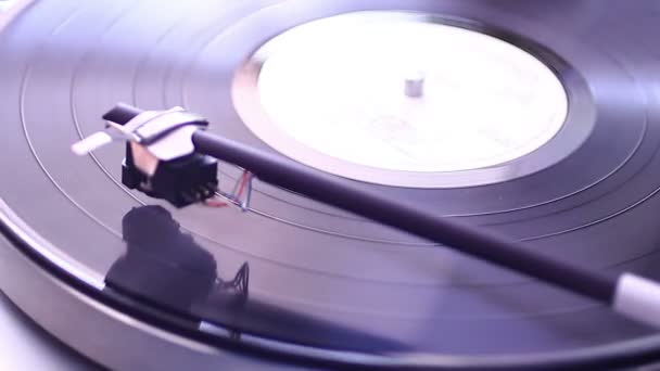 Spinning Vinyl Platte — Stockvideo