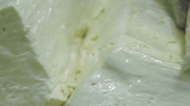 İtalyan mozzarella üretim süreci