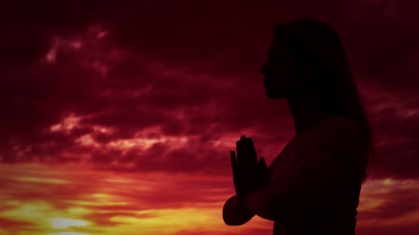 Woman having meditation — Stock Video