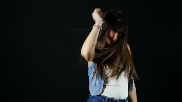 Cute brunette dancing — Stock Video