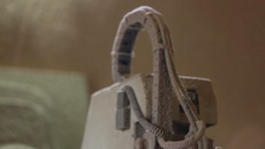 Ağaç freze kesme makinesi yapar