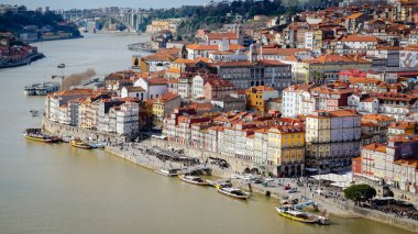 Porto şehrinin panoramisi