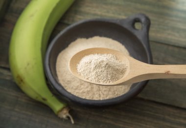 Besleyici yeşil muz un