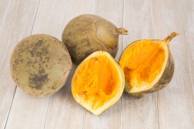 Zapote lezzetli meyve