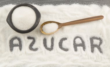 beyaz toz şeker (İspanyolca yýðýn üzerinde yapılan şeker yazıt)
