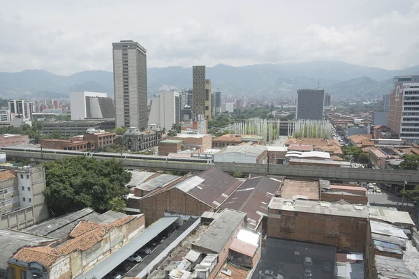 Medellin - Kolombiya üzerinde 26 Mayıs 2016. Medellin, Kolombiya en büyük ikinci şehir merkezi