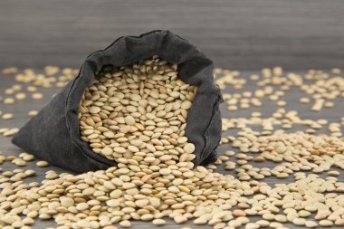 ham mercimek bez torba dağınık