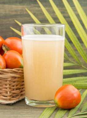 Chontaduro lezzetli tropikal meyve (Bactris gasipaes)