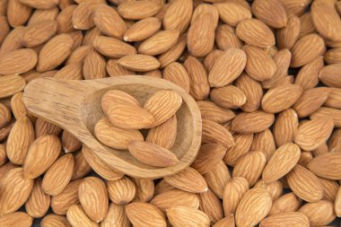 badem, tahta kaşık