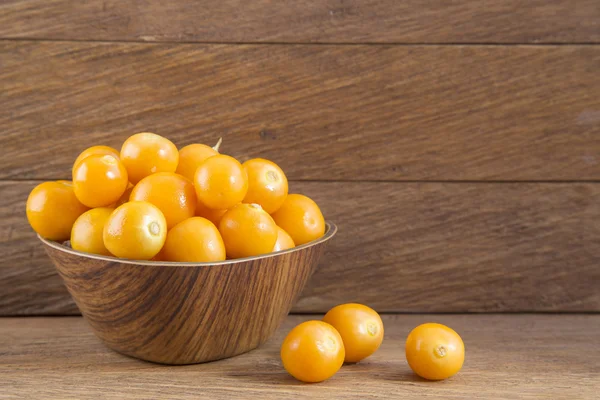 Uchuva köstliche Frucht - physalis peruviana — Stockfoto