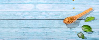 FenuGreek sarı tohumları - Trigonella foenum-graecum.