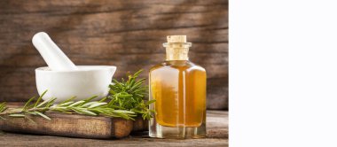 Rosmarinus officinalis - Biberiye yaprakları ve yağ