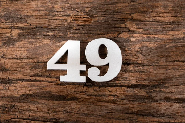 Czterdzieści Dziewięć Biały Drewniany Numer Rustykalnym Tle — Zdjęcie stockowe