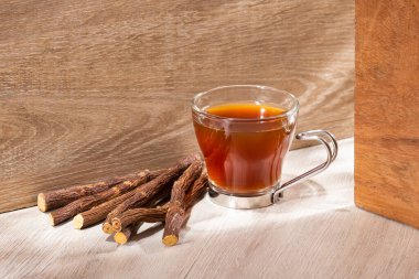 Meyan kökü ve çayı - Glycyrhiza glabra.