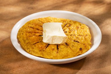 Tereyağlı Arepa Chocolo - Geleneksel Kolombiya yemekleri