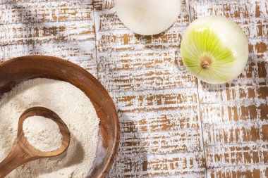 Organik kurutulmuş soğan tozu - Allium cepa