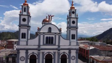 Riosucio, Caldas, Kolombiya. 7 Ekim 2025. Candelaria Kilisesi Leydisi, Katolik Kilisesi.
