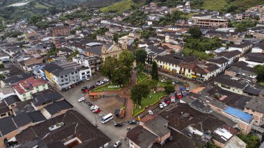 Pacora, Caldas, Kolombiya. 5 Ekim 2025. Hava aracı görüntüsü. 15.791 nüfuslu belediye.