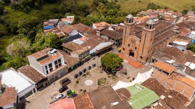 Yali, Antioquia, Kolombiya. 19 Ekim 2025. Üç Tepe Şehri olarak bilinen sıcak iklimi olan bir belediyedir..