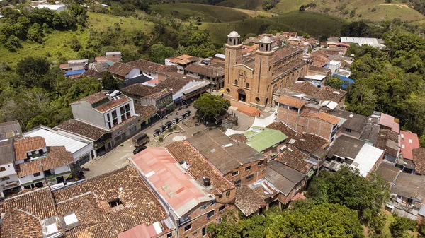 Yali, Antioquia, Kolombiya. 19 Ekim 2025. Bölümün kuzeydoğu bölgesinde bir belediye bulunmaktadır..