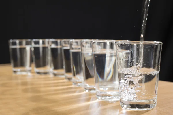 Ocho vasos de agua al día — Foto de Stock