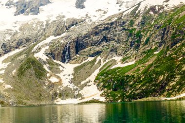 Katora Gölü Kumrat Vadisi Güzel Manzara Dağları Manzarası